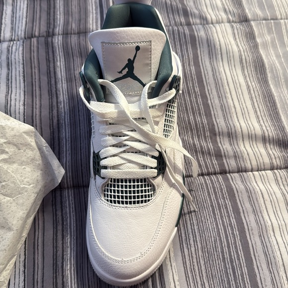 Jordan 4 Retro
Size 9.5
Oxidized Green
Brand New - Picture 5 of 6
